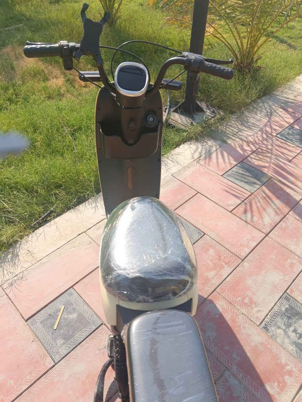 للبيع دراجة شحن شغاله شرط الفحص 
📍 الموقع: النجف الأشرف – حي ميسان

💰 السعر: [325]

📞 للتواصل: [***********]
