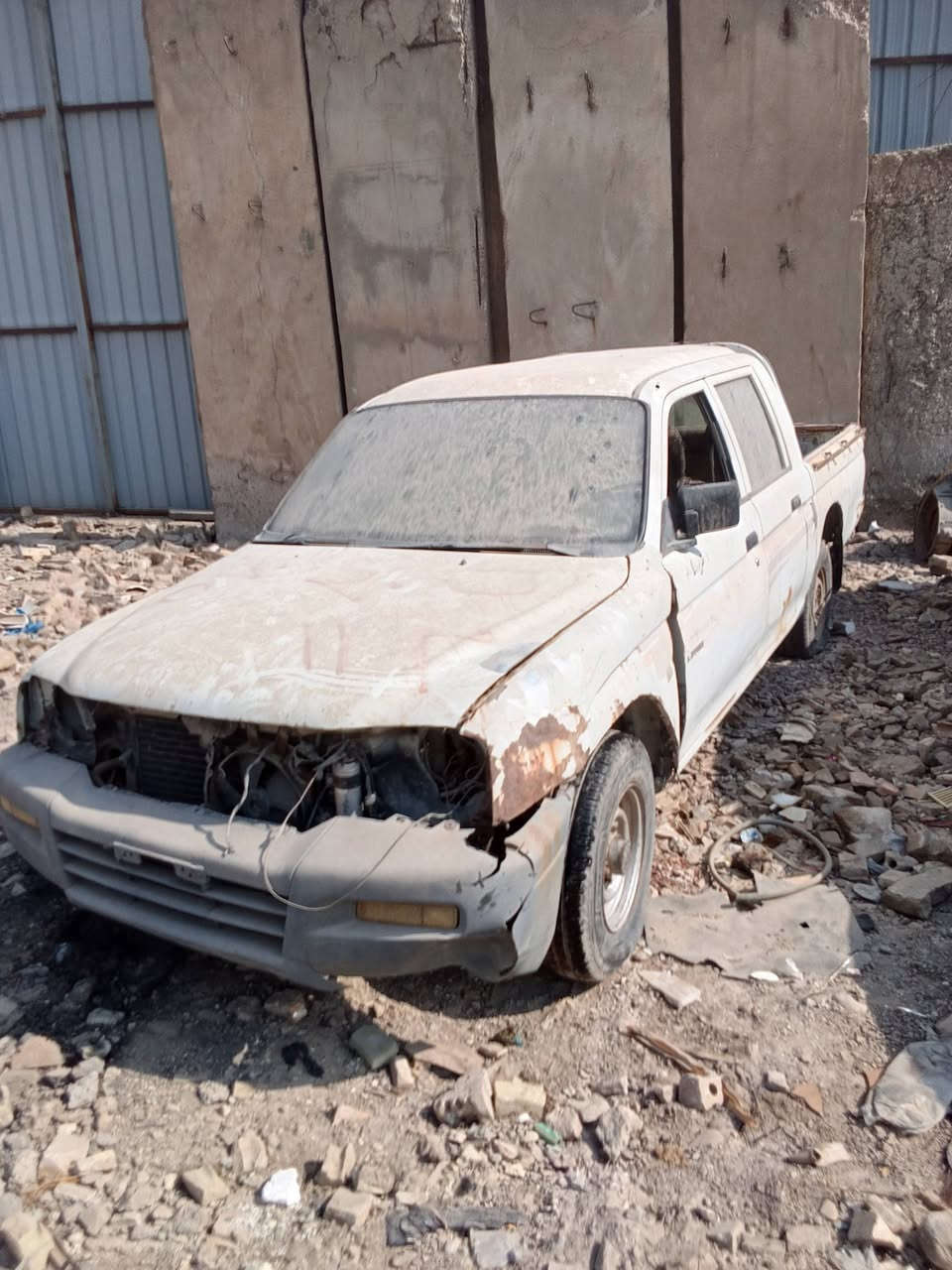 ميتسوبيشي • بدون تفاصيل • للبيع