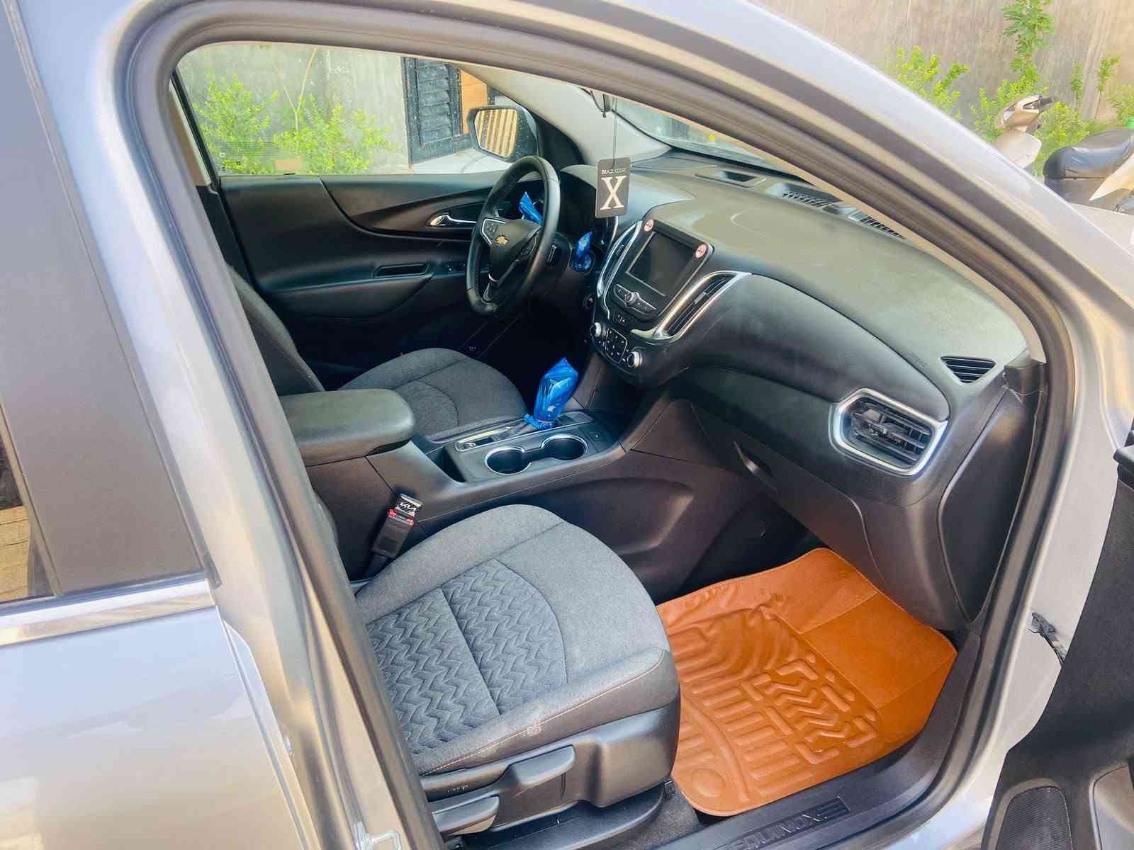 السلام عليكم 
Chevrolet Equniox  2024 LT
حادث السياره خلفي البچم كبس السياره دخول جديد قرار شهداء ميسان  تبديل فقط قبق جنطه وتصليح الجاملغ الخلفي غيرهه مكفوله  السياره.
مواصفات السياره رادارات جانبيه رادار امامي تحذير مانع تصادم قياده ذاتيه حساسات اماميه خلفي مثبت سرعه كشن كهرباء جنطه كهرباء تشغيل عن بعد تبريد ثلج وضع امريكا كامره خلفيه ماشيه 43 الف مكان السياره ميسان العماره
للاستفسار الاتصال على الرقم ***********
