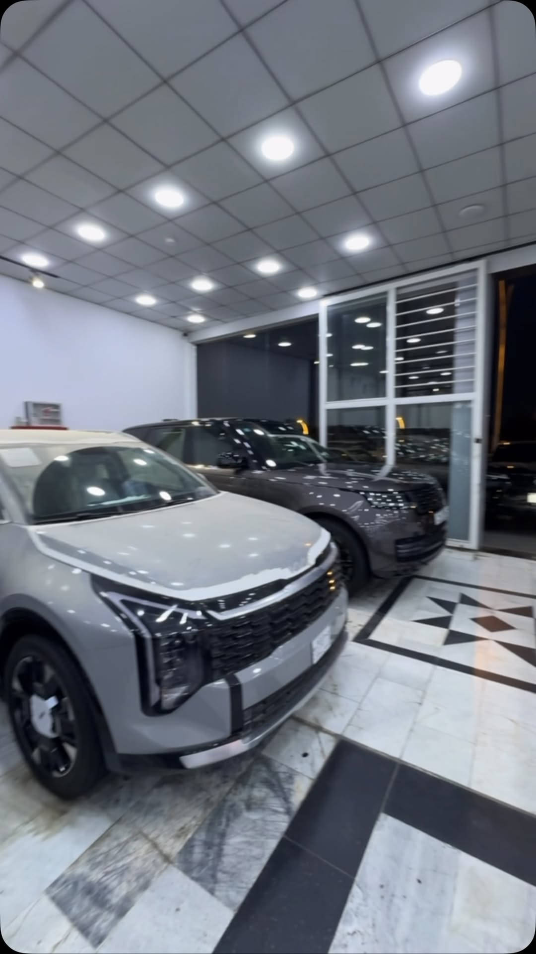 ⁨	⁨	⁨	المعرض الدولي لبيع وشراء السيارات 
البصره - شارع الوفود - ركن شارع الانت***********صار 
للاستفسار الاتصال على الرقم 
#معارض #شعب_الصيني_ماله_حل😂😂 #بيترشك #⁩⁩⁩سيارات

