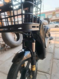 دراجه شحن حجم 14 اسمه sk8  ملف 500واط و4 باتريات  الدراجه فول بس بيه ا...