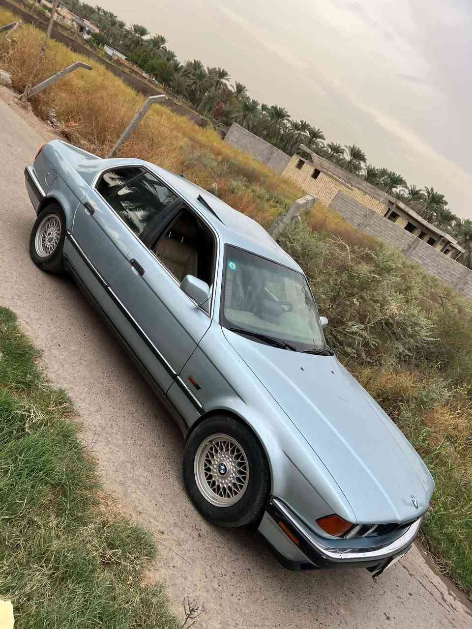 بي ام دبليو • للبيع • بغداد