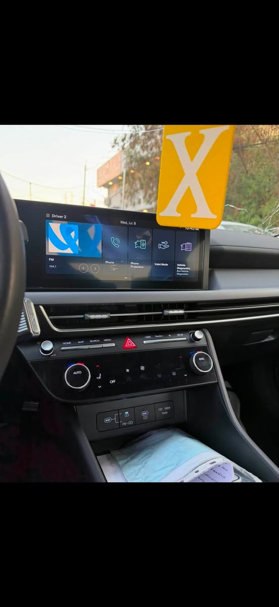 السلام عليكم
🚘سوناتا 2024 نص فول اسمنتي 
🇺🇸 وارد أمريكي
ماشيه: 49 ألف فقط
السعر :150وبيها مجال بسيط 
⚠️السياره بدون دواخل وشواصي شرط الفحص 
وبدون ايرباك 
سيارة حلوة ومرتبة وتستاهل المشاهدة
🔑 بصمة وتشغيل
 كشنات كهرباء
وبعد اكو هواي مواصفات بيها 
✨ شكل 2024 وأنيق جداً
📍 الموقع: بغداد حي الجامعه 
             📞 للتواصل؛ 
*********** او ***********

