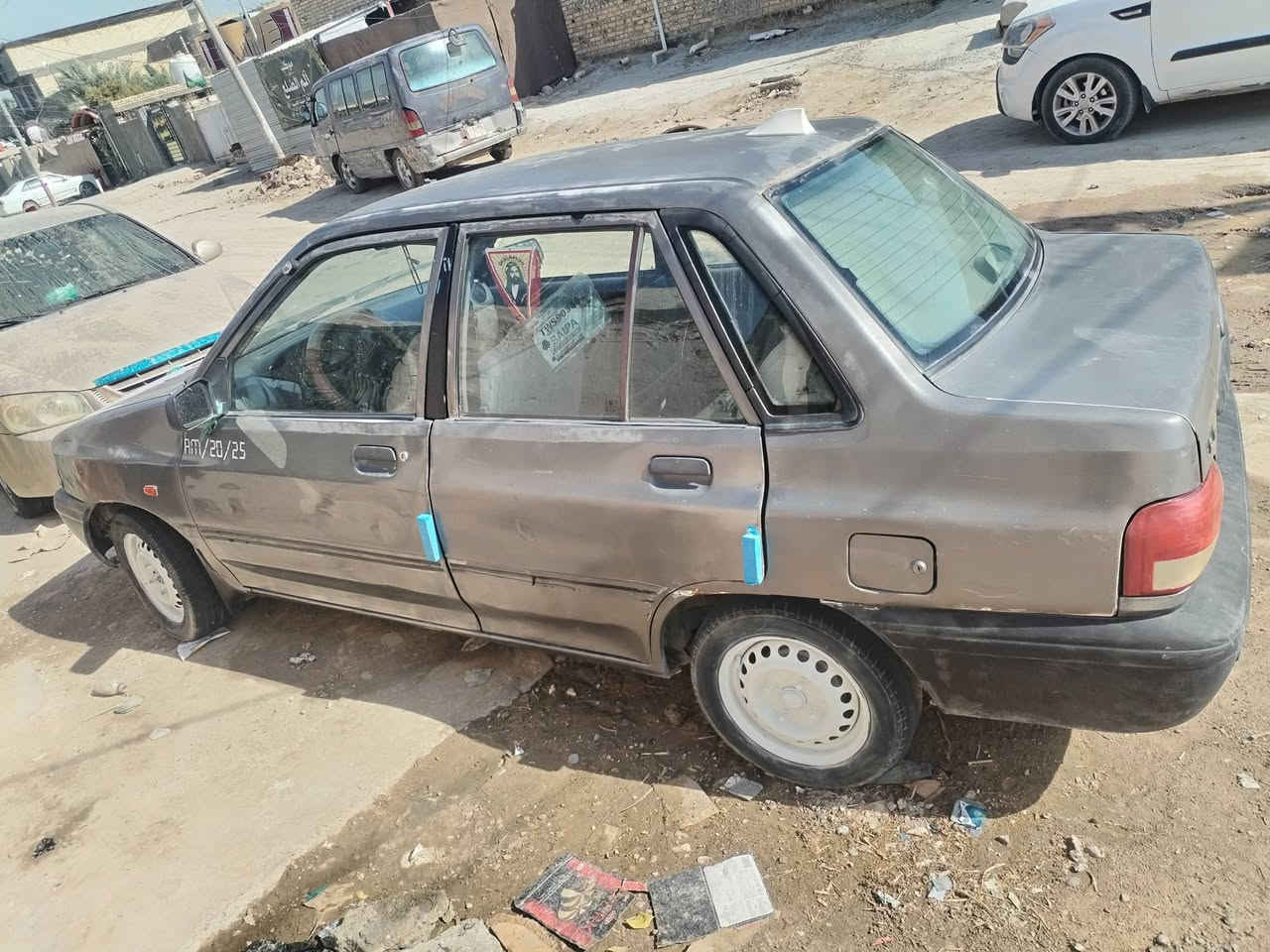 السلام عليكم سياره سايبه 12للبيع سياره جاهزه تخم تأير جديد حداديه جديده كير ومحرك مكفول ماعده الرابع مرات يجي ومرات لا سياره حلوه بس جادره تبريد شغال رقم مميز السعر 22 وبيه مجال العنوان بابل القاسم الرقم ***********
