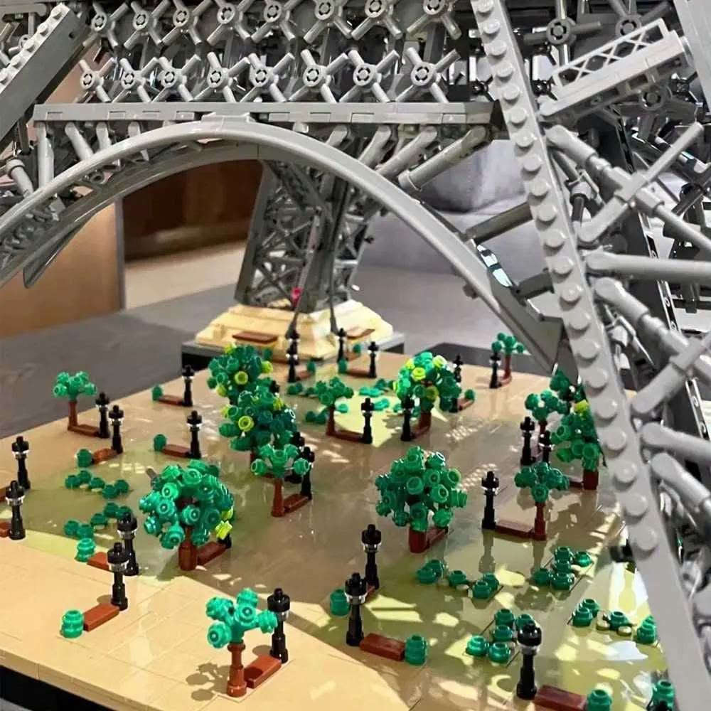 برج إيفل • ١٠٠٠١ قطعة • ١٤٩ سم