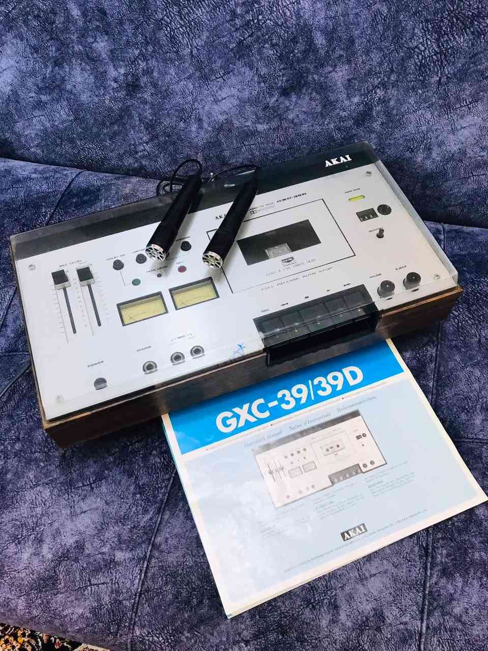 للبيع 🔇
الغني عن تعريف ( AKAI-GXC-39 D )
الجهاز نقص فقط كارتون مامشتغل
الغطاء  + المايكات + الكتلوك
(نظام دك وليس ناطق يحتاج مكبر صوت )
للاستفسار اكثر مراسلة الصفحة 
وات ساب *********** ☎️
