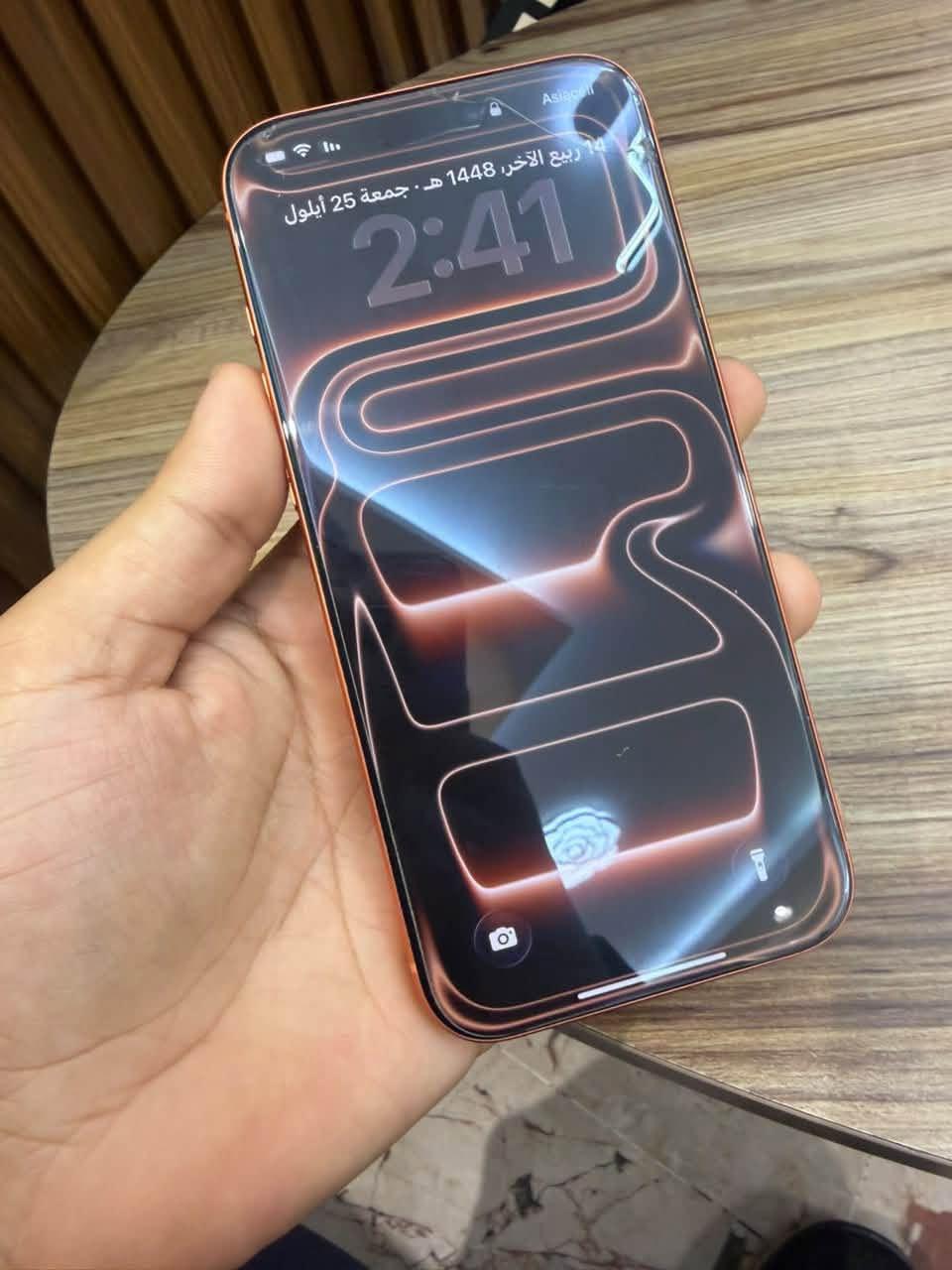 السلام عليكم ايفون 17 pro max  للبيع  مشحون 40 مرة بطارية 100 السعر 1850 سيم كارت 256 (***********)
