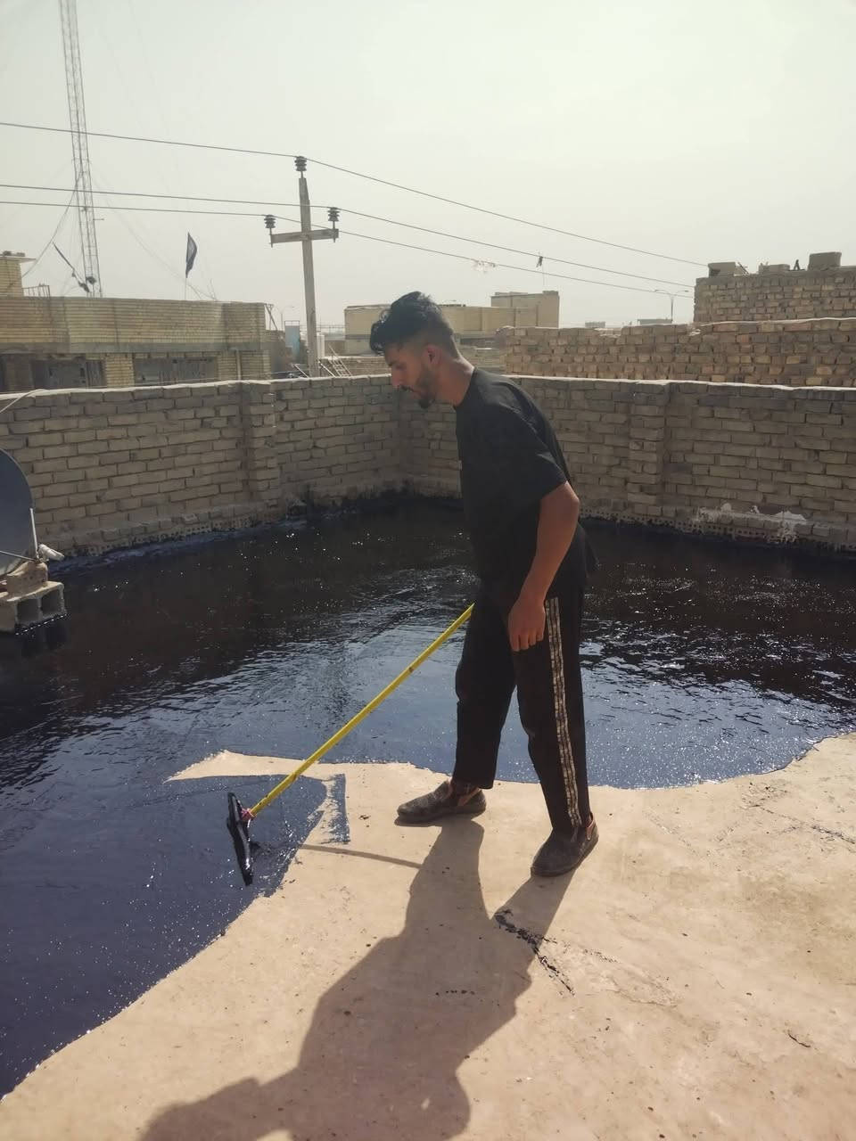 سلام عليكم  خلفة زفت وعادة ماستك والفلانكوت صطحك تعبان بس تصل بدارة ابوياسر الكعبي ***********

نص مكتوب في الصور:
- CAMON 40 Pro 14mm f/2.2 1/100s ISO136