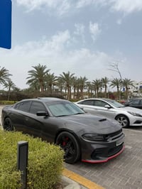 تشارجر RT • V8 5.7 • ٥٤ الف
