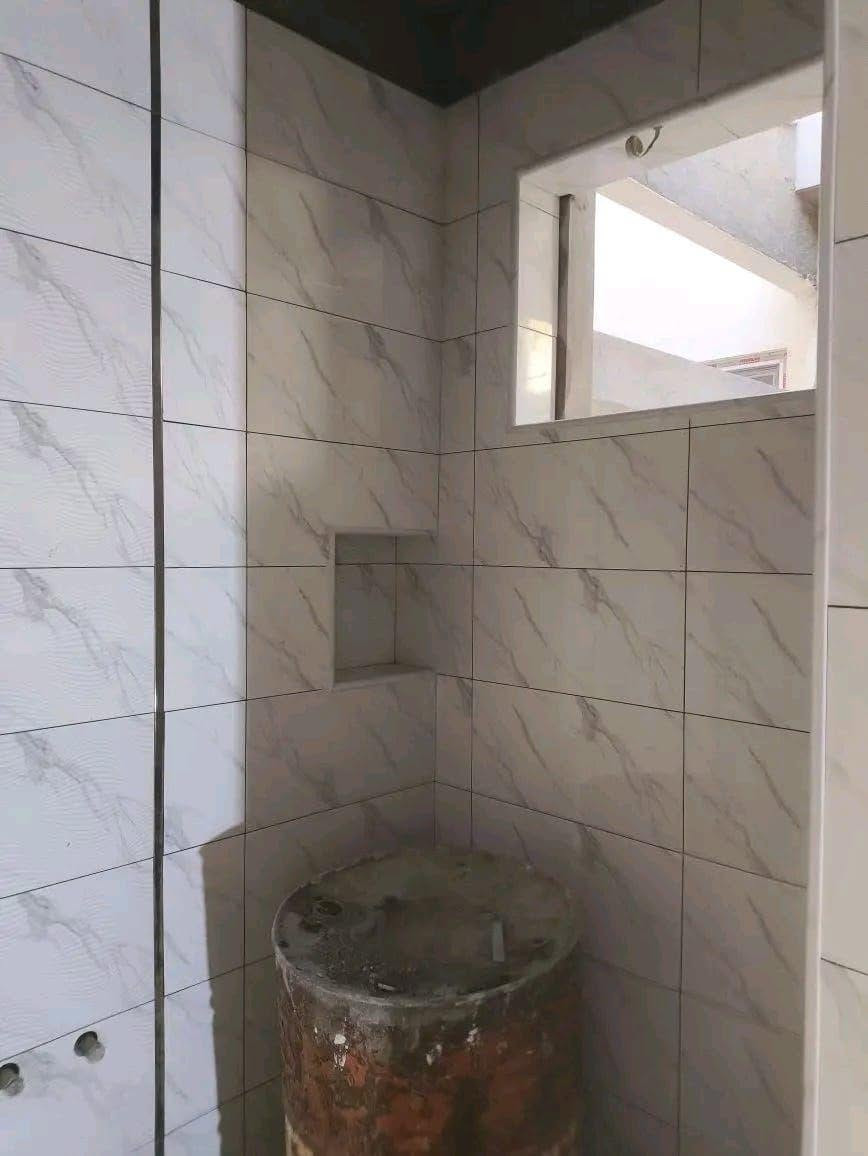السلام عليكم  متفرغ حاليا شغل نضيف 
مرتب موصل ايسر التواصل واتساب +اتصال 
***********
