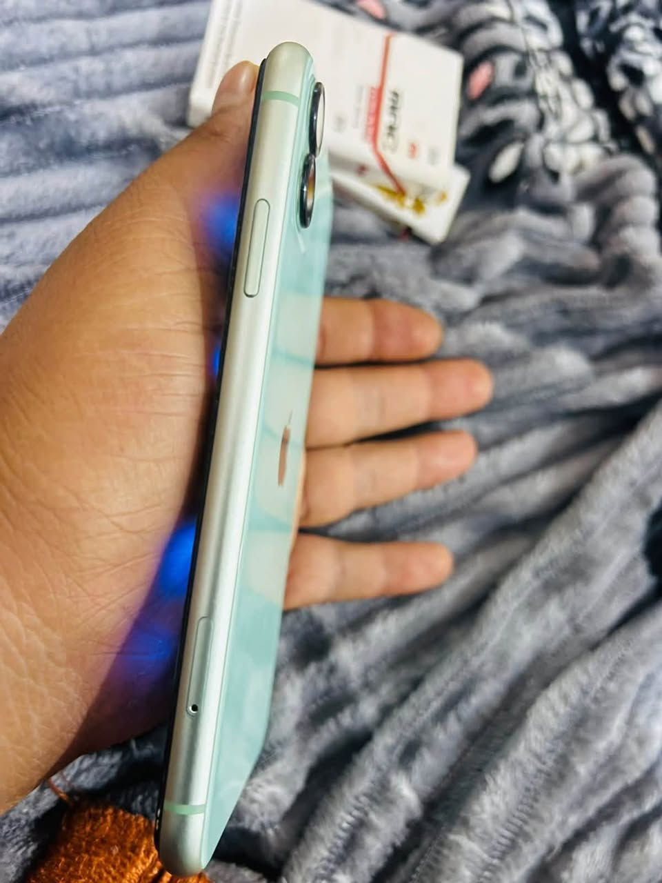 ايفون ١١ • ذاكره ١٢٨ • بطاريه ٧٣