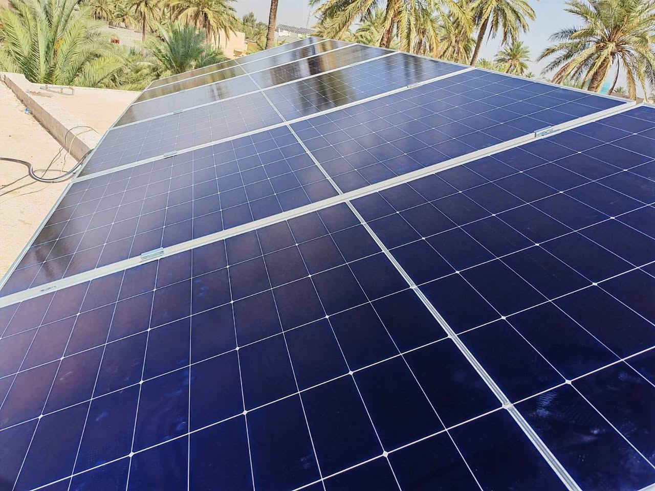 بعد التوكل على الله 

🔵 تاريخ اليوم 2026/7/31 🔵 
🔆 تنصيب منظومة طاقة شمسية 🔆
في منطقة الغالبية 
 تجهيز منظومة طاقه شمسية لمنزل الذي تجهز المنظومة  15 أمبير نهاراً بالاضافة الى 15  أمبير ليلاً  
مع مهندس الطاقة عبدالله خضير 
مكونات المنظومة

🔵 إلواح لونجي  645 (LONGi Hi-MO X10) مقاومة التظليل أداء أفضل في الظروف الجوية المتقلبة والتظليل الجزئي  
عدد 12 لوح 

🔵 جهاز انفيرتر  نوع Deye  حجم 6kw (25 امبير) 

🔵 بطاريات خلايا ليثيوم نوع (Deye)   حجم 16kw   

شركة النعاش لحلول الطاقة المتجددة
.................................................................... 
ملاحظة مهمة جدا: المتابعة مع صاحب المنظومة في اي وقت في حال حدوث أي خلل والنتابعة مع مهند الطاقة في حال حدوث اي شيئ 
.............................................................................
للاستفسار الاتصال او مراسلة الأرقام التالية  أو مراسلة الصفحة عن طريق الماسنجر :
***********

يتوفر نضام اقساط على منصة الرافدين 10 او 18 شهر مع نسبة قليلة من التحميل فقط نسبة المصرف تستقطع 
 نضراا للضروف المعيشية التي يمر بها بلدنا الجريح 
#ديالى_الغالبية 
#الطاقة_الشمسية_مستقبل_العراق
