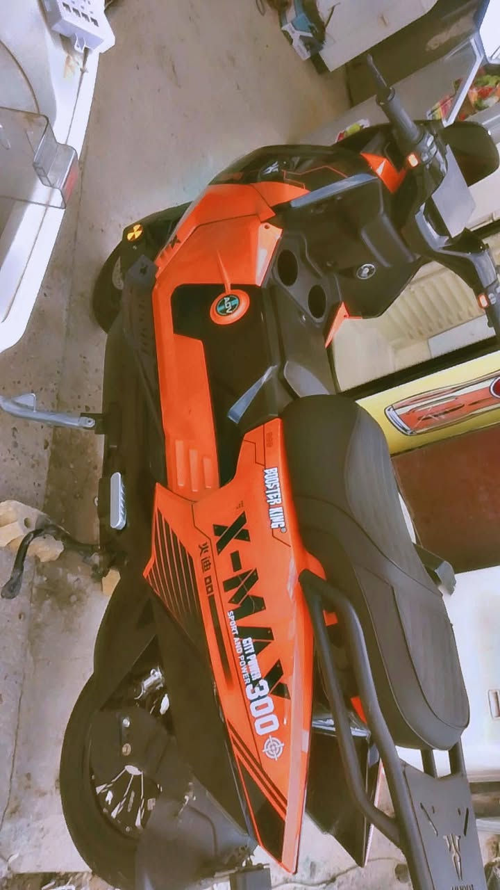 X-MAX • موديل ٢٠٢٦ • ٦ بطاريات