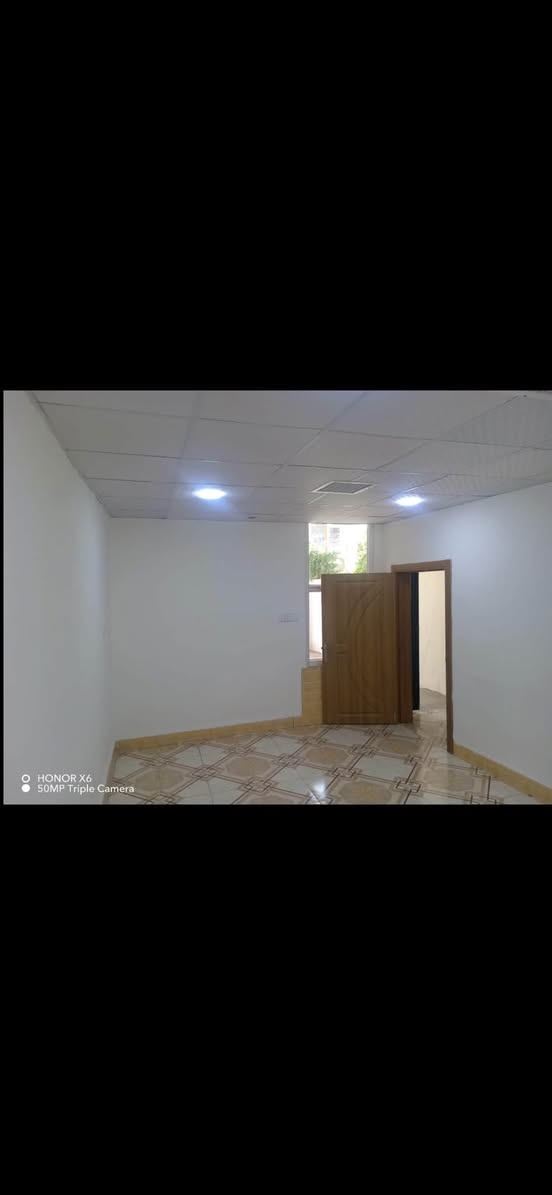 أز
#دار للبيع 100م طابق ونص
كركوك شورجة قريب جامع بختياري

#نوع العقار طابو صرف

#مكونات (غرفة نوم مطبخ استقبال وصحيات وكراج سيارة +غرفة نوم فطابق ثاني)
نظام دكت
فول سيراميك
فرع تبليط
فرع عريض
قريب من سوق
قريب من مدارس

#سعر 75 مليون وبي مجال

للاستفسار *********** او *********** او زيارة المكتب ارو

