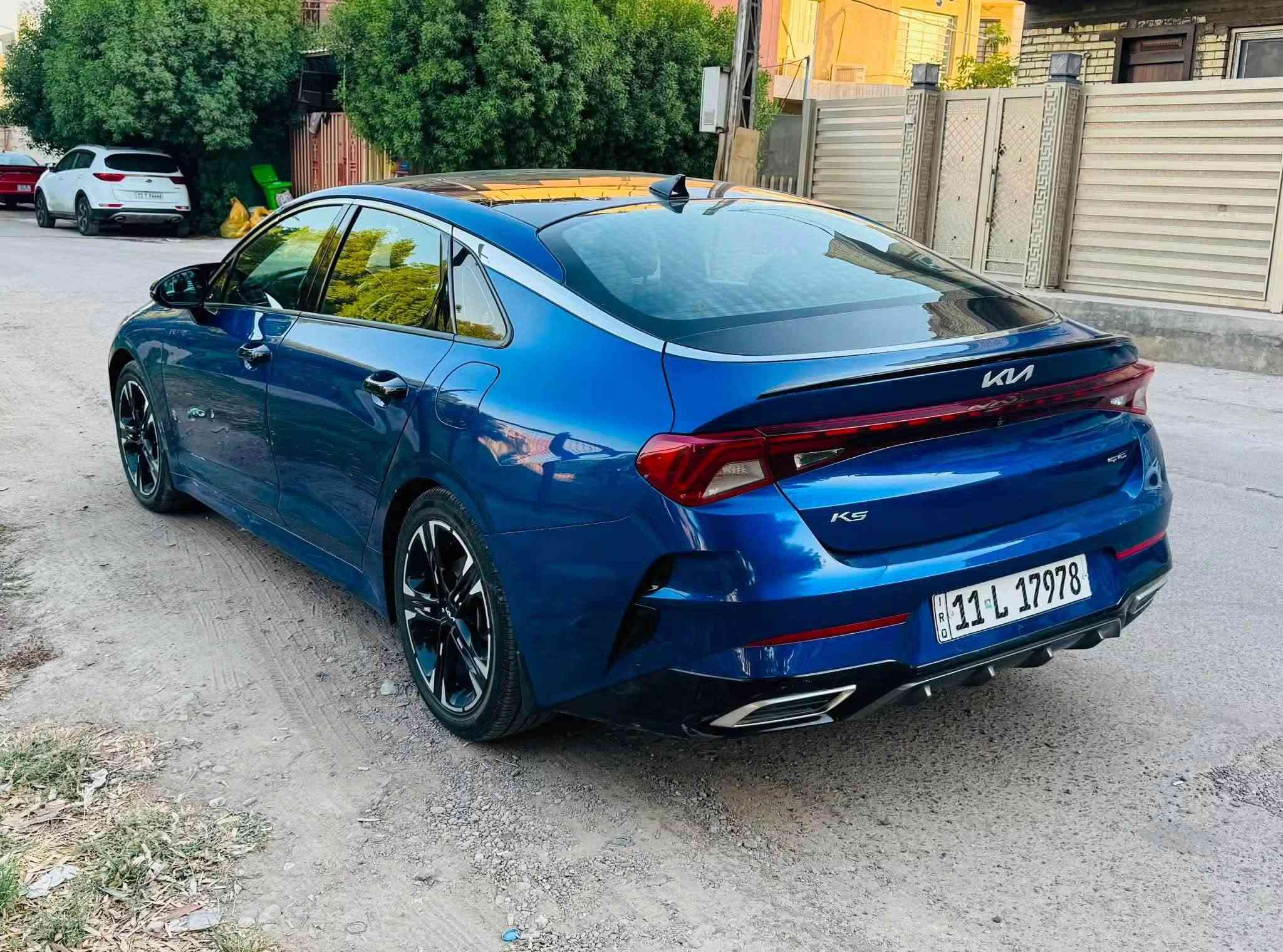 كيا K5  موديل 2022  بيع او مراوس بكورلا او byd 
ماشيه 75 

 جي تي لاين.  فول مواصفات 

محرك 1600 تيربو 🚀

المواصفات : 

بانوراما

بصمة تشغيل

كشنات تدفئة

ستيرن تدفئة

شحن هاتف لاسلكي

قيادة ذاتية على الخطوط السريعة

هاند بريك بصمة

تشغيل عن بعد

مثبت سرعة

نظام ABS

مانع انزلاق

حساس ضغط الاطارات

بك لايت LED

شاشة تدعم كار بلي 

رادارات

مراقبة النقطة العمياء

تحديد المسار

مقعد السائق كهرباء

لايتات ثلاث عدسات

نظام قيادة ايكو + سبورت + سمارت + نورمال

بلوتوث + AUX + USB

تحكم ستيرن كامل

كير اوتو + عادي

اوتو بريك

خرائط

ستيرن حرف D

زينون LED

صندوق ذكي

رقم الشاصي موجود بالمنشور 

الحادث :  حادث امريكا بنيد مبدل و مصبوغ و تكمه صبغ 

وبالعراق صار جاملغ خلفي و باب خلفي جهة السايق. صبغ.    يعني بيها ( 3 قطع صبغ )

بدون دواخل. بدون. دواخل 

السعر.  148 ورقه 💯💯

للاتصال :  *********** 
مكان السياره : بغداد - الزعفرانيه بغداد, العراق
