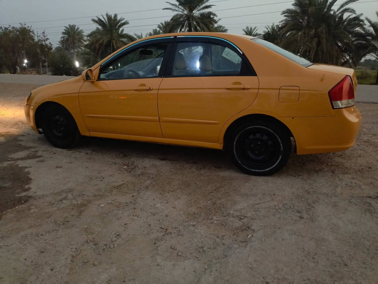 سبكترا 2008 مكينه 2000 سياره ليبل واحد بدون تبديل صبغه جديده ادامه كامله كهربائيات شغاله ترايك للبصره السياره جاهزه نقص تبريد  كمبريسر فقط 
مكان بابل النيل***********
ب60 وبيها مجال قليل

