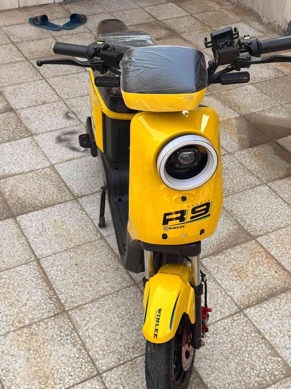دراجه شحن للبيعR9كلش نضيفه اخت الجديد كفاله عامه بطاريات جددويلي 5كبار
سعر 475بيهه مجال قليل

البصره الهارثه***********
