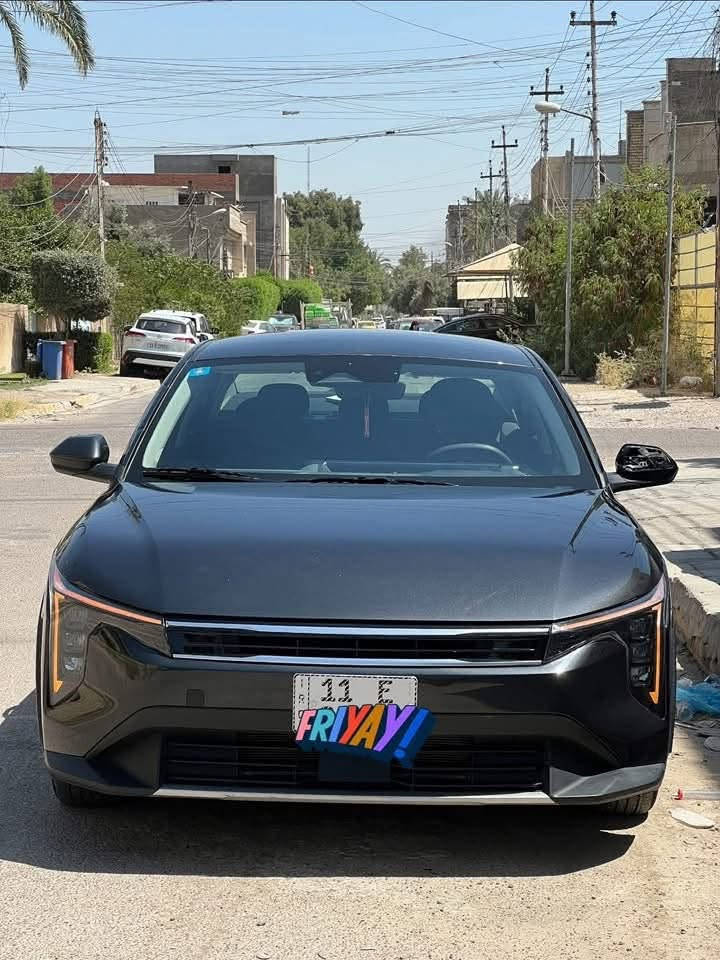 السلام عليكم للبيع او المراوس 

كي فور 2025 K4  موصفات Ex 

محرك 2000 دوش 
ماشيه 11000 ميل سياره اخت الزيرو
بصمة 
بصمة ابواب 
تشغيل عن بعد 
جنطه فتح تلقائي عند الاقتراب 
شاشه حجم كبير متصله
رادرات 
لد امامي خلفي 
منافذ شحن خلفية 
مودات قيادة متعدده 
نقطه عمياء جانبيه 
عدسات زنون عدد 3
سايد بريك اوتو 
اوتو هولد 
فول تحكم ستيرن 
فول قياده ذاتيه 
مانع تصادم
كامره خلفيه دقه hd

بدون دواخل 
بنيد مبدل نفس اللون + نص باب السائق صبغ فقط 

عنوان : بغداد العامرية
سعر 165 وبيها مجال 
للاستفسار: ***********
