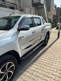 هايلوكس. 2020trd بيع  سياره جديده ماشيه 130 ماناقصهه كلشي سعر 295 وبيه...