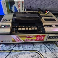 فيديو كاسيت • ناشونال 8600 • عرض وتسجيل