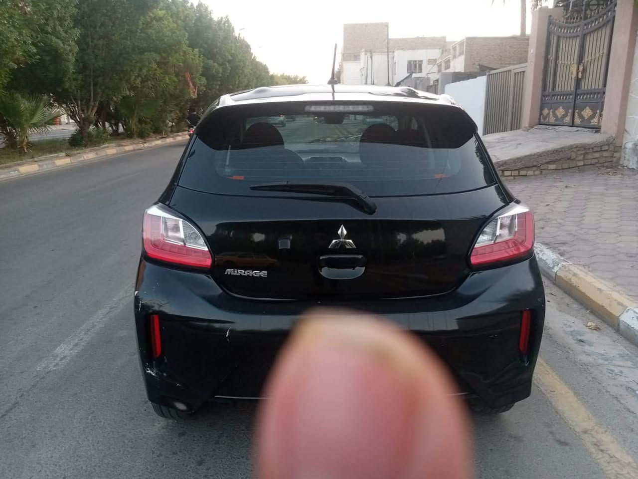 السلام عليكم 
ميتسوبيشي ميراج G4
2023 رقم واسط معوقين 
حادث جاملغ  وبنيد فقط 
ماشية 26 الف 
العنوان واسط الكوت منطقة السلام
للاستفسار (‭***********‬)
