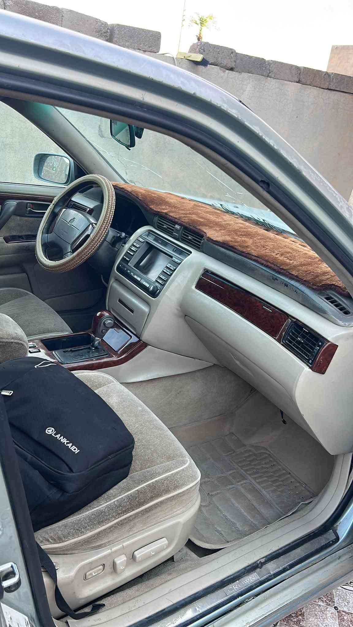 ملكه • ٢٠٠٣ • محرك D4