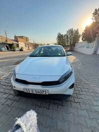 سيراتو ٢٠٢٣ • ماشي ٩٠ الف • مكينه ٢٠٠٠