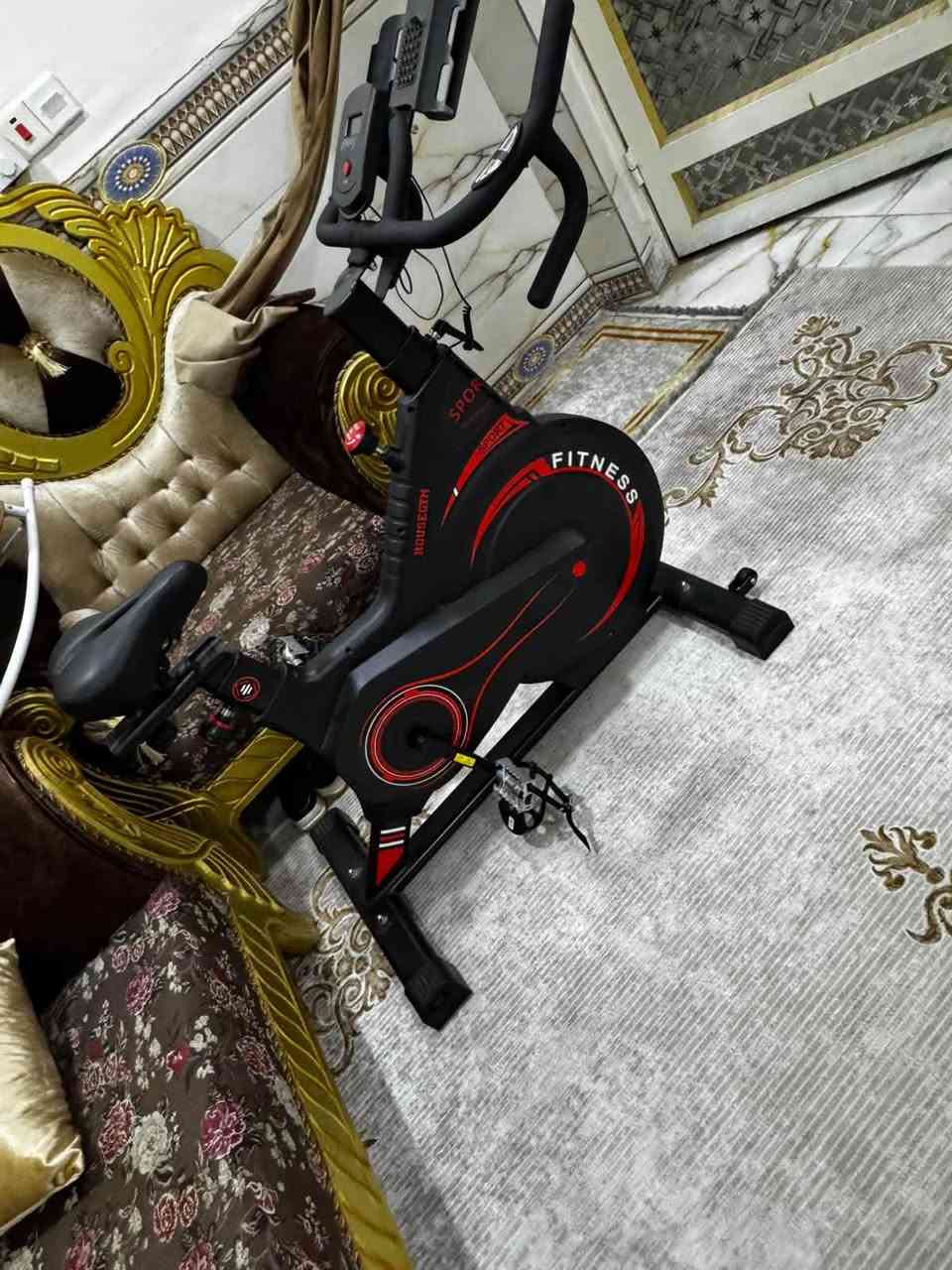 بايسكل رياضي ثابت • جديد • يحمل ١٢٠ كيلو