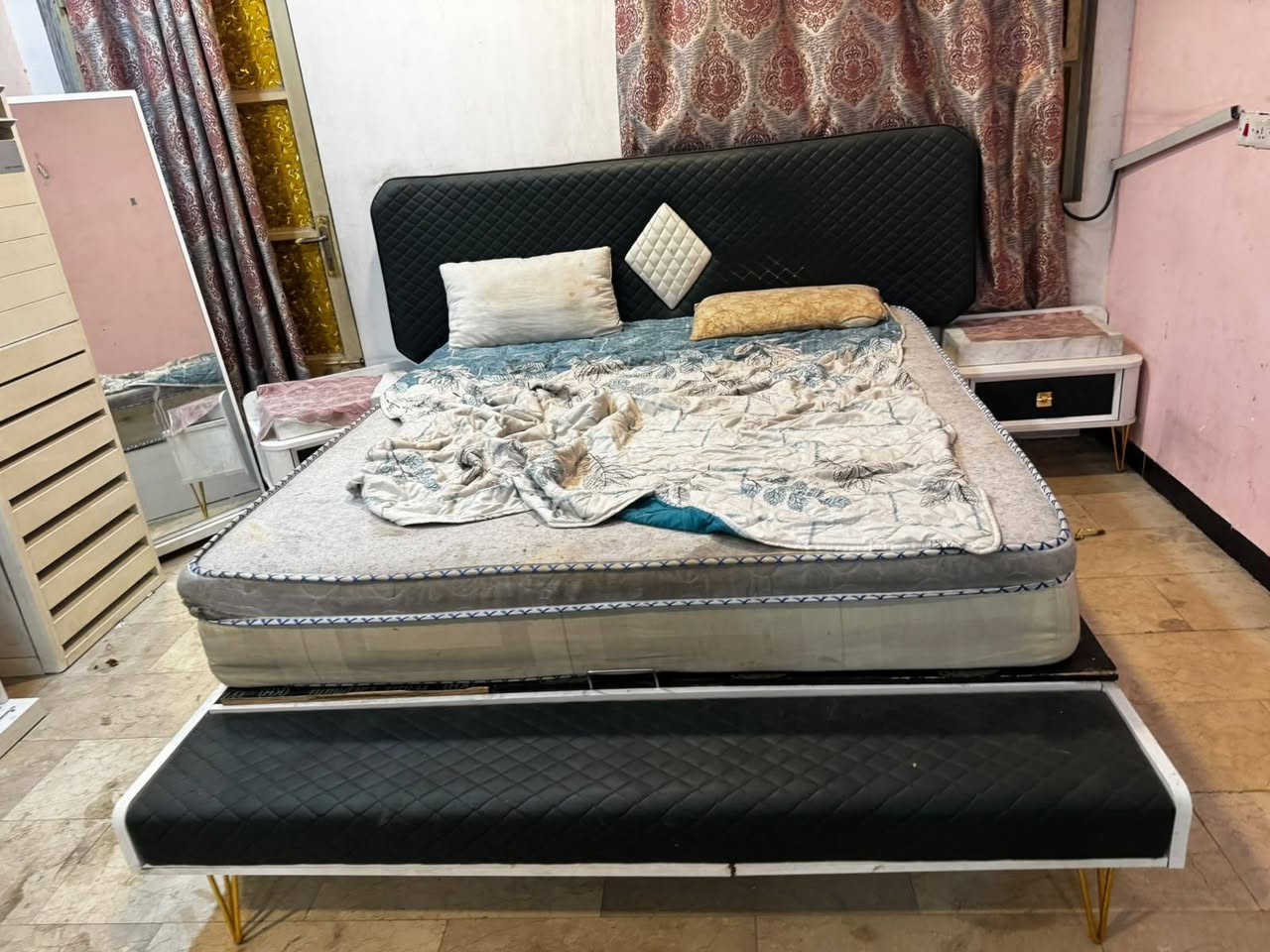 غرفه تركيه • مستعمله • الطالبيه