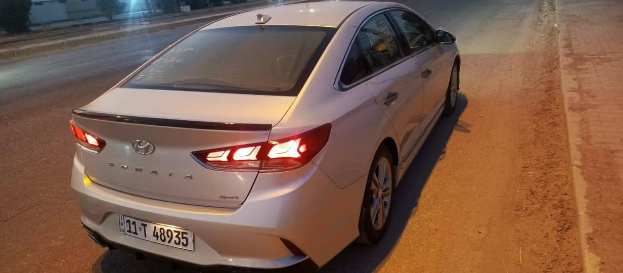 سونتا 2018 فول واحد على واحد 
رقم بغداد 
بصمة
فتحة
داخل جلد
بلوتوث
كامرة
شاشة كبيرة
تبريد ❄ثلج
تخم تغير
سيارة جاهزة الأخير
سعر ١١٠ مجال كلش بسيط
مكان السيارة حله حي نادر
***********
