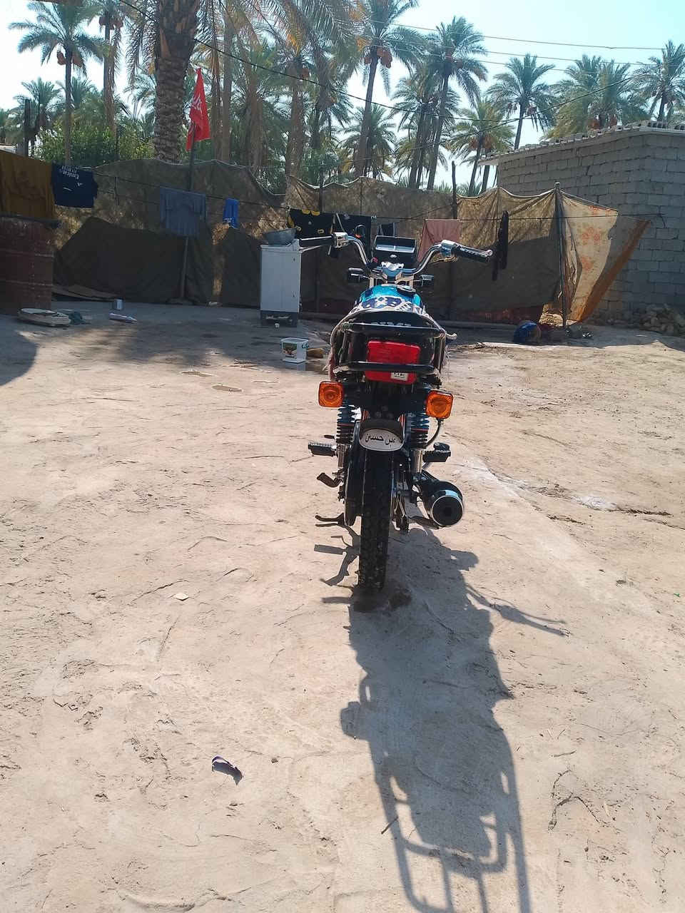 سلام عليكم نامة شلامجة للبيع موديل 25  سعر 650وبيه مجال عنوان طويريج الخيرات الفيادة.   او طريق كربلاء نجف عمود 720 للستفسار ***********
