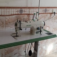 مكينة خياطة • مشتغلة شوي • بغداد المدائن