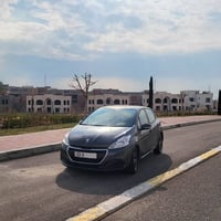 بيجو 208 • ٢٠١٦ • ١٤٠٠٠٠ كم