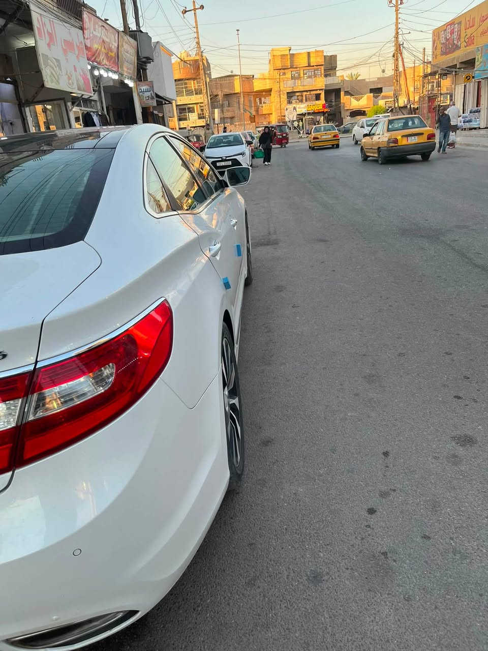 أزيرا خليجي VlPمكفوله كفاله عامه فول مواصفات 
محرك٣٠٠٠ يبخر من يم القبق الدهن فقط
كير صدر مكفول تبريد السياره بغداد السعر ١١٥ وبي مجال 
مديل 2014 داخل قيمري سايد بريك دكمه بردات جانبي وخلفي مري شفط اشاير بل مري خزان ميموري ردارت امامي ردارت خلفي حساست امامي  رقم الهاتف 0773581980  رقم الي بي واتساب ***********مكان السياره بغداد تحويل ثاني يوم
