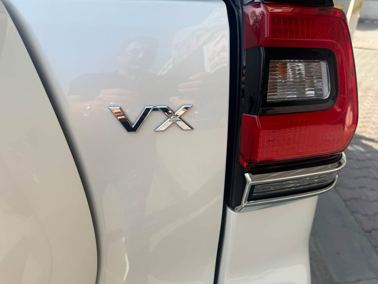 برادو VX • ٢٠٢٢ • اربع كاميرات