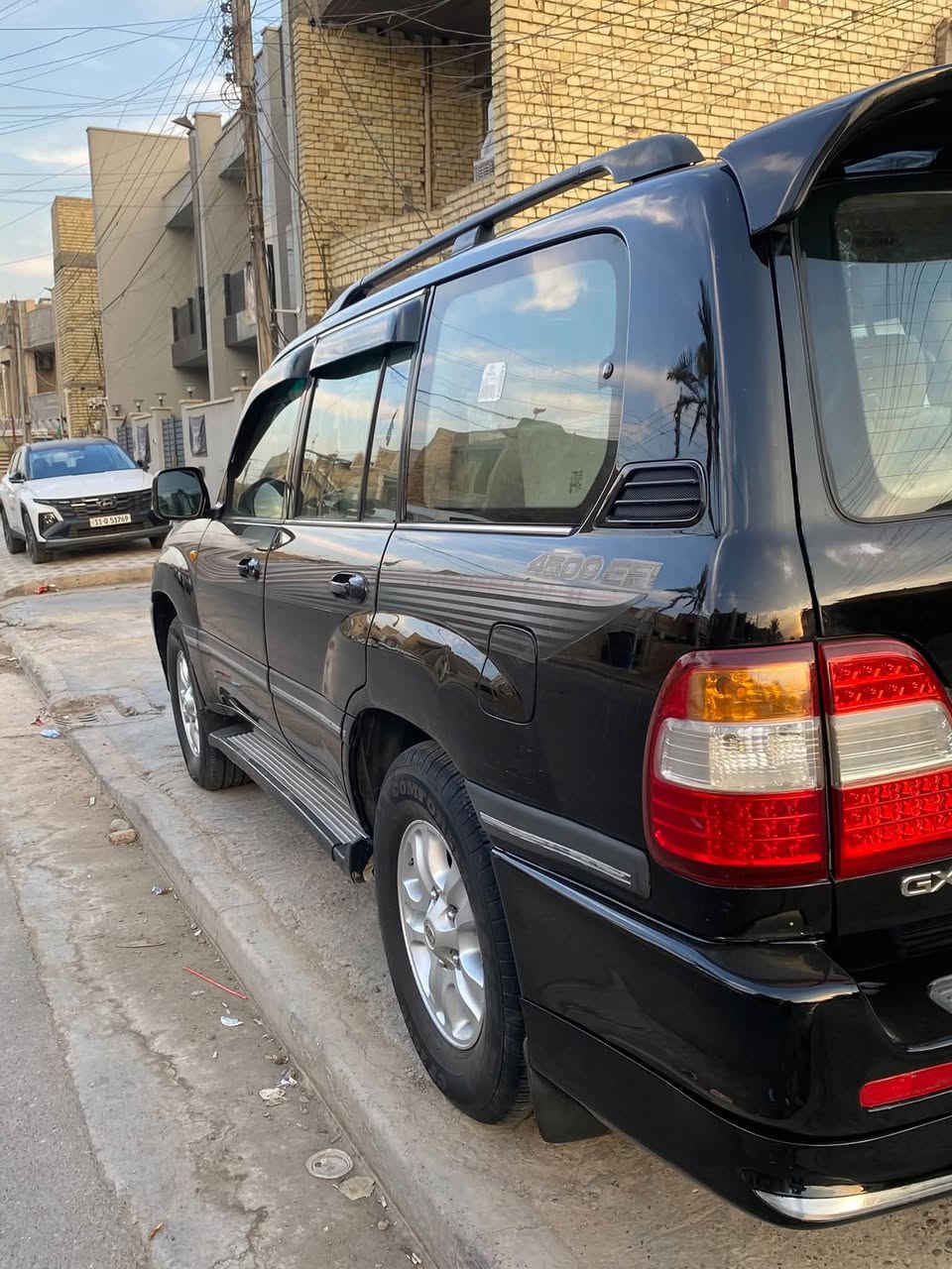 لاندكروز • ٢٠٠٢ • حي العامل