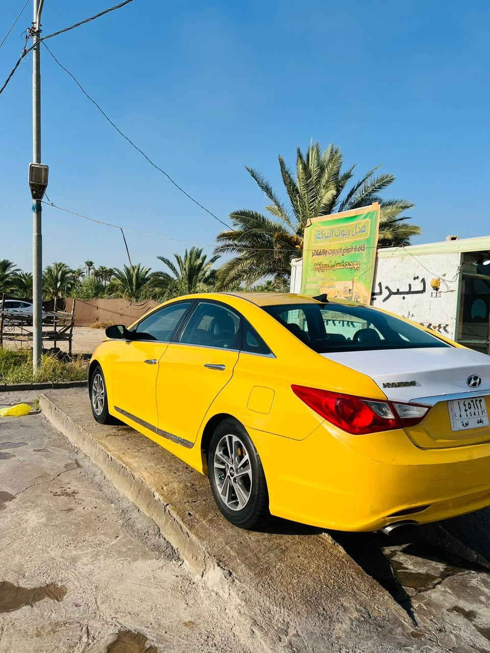 سلام عليكم سوناتا موديل 13 وارد امريكي فول مواصفات كير ومحرك مكفول تبريد تخم تاير حداديه مكفول سياره مال جناي مداور مكفول السعر 88 المكان كربلاء طويريج ***********
