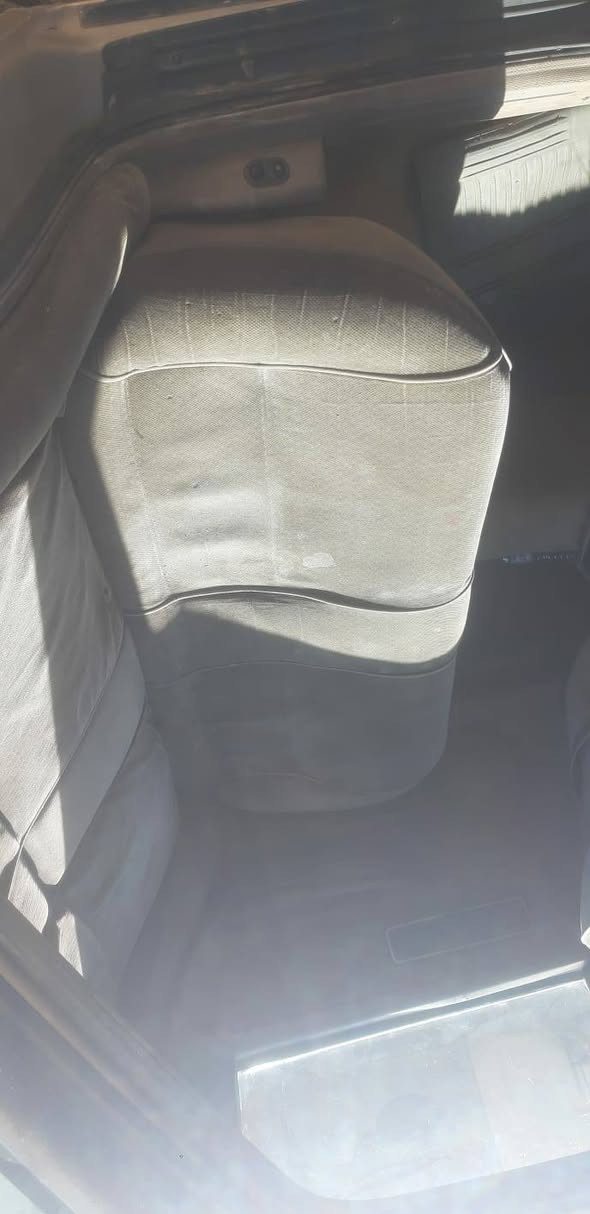 لبيع فورد اسكوربيو موديل91 طخم تاير  جديد طخم امامي خلفي جديد استيرن جديد تبريد فول موصفات سياره بلا ضرر كربون بانزين شرط تحويل رقم الماني مكينا لا صرف ولا نفخ ولا مفتوحا كير عادي كشنات كهربائي امامي خلفي كلشي بلادي سياره سعر23    ***********
