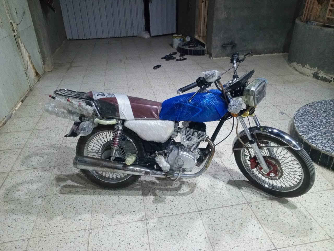 تايكر 24 محدث 25 بالكامل الدراجه فول اوبشن اي نقص مابيها ماعده الشاشه محتركه السعر 650 وبيها مجال للطيبين ***********
