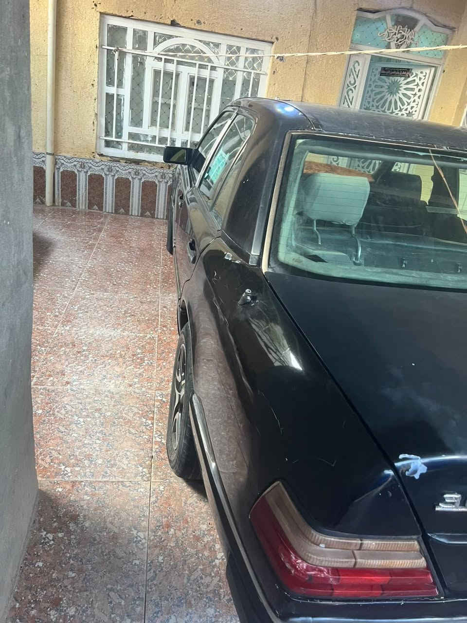 مرسيدس دب • ١٩٩٢ • محرك ٢٥٠٠
