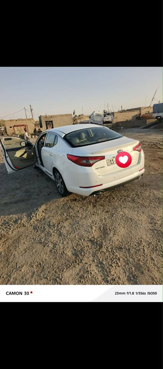 السلام عليكم
كيا اوبتما 
موديل 2012
خليجي 
محرك 2400
فول موصفات من عدا البنراما
بصمه 
تحكمات ستيرن 
شفتات بل ستيرن 
كشنات تدفئه تبريد 
شاشه وكامره خلفيه وحساسات خلفيه 
مري شفط + اشاير بل مري
السياره بيها باب مفتوح فقط 
رقم بغداد الدوالي بسمي 
السعر 120 وبيها مجال 
العنوان الديوانيه 
*********** غير متواجد عل نت

نص مكتوب في الصور:
- CAMON 30 23mm f/1.8 1/329s ISO50
- CAMON 30 23mm f/1.8 1/351s ISO50
- CAMON 30 23mm f/1.8 1/356s ISO50
- CAMON 30 23mm f/1.8 1/615s ISO50