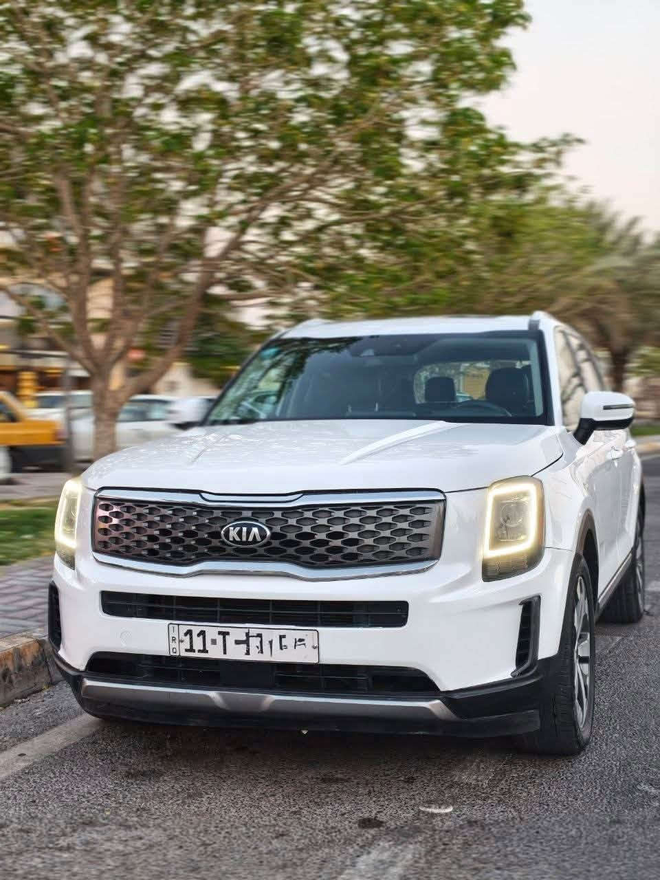 السلام عليكم 
كيا تيلورايد 2020 وارد امريكي
رقم بغداد
ماشية ١٥٥ كم
حادث جاملغ و بنيد صبغ ٣ قطع
مواصفات EX 
لمزيد من المعلومات 
*********** - ***********

السعر ٢١٧
صور الحادث مرفقة
مكان السيارة كربلاء
