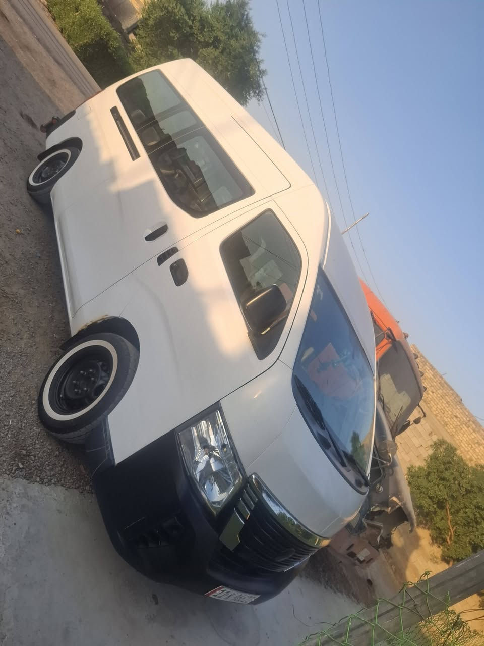 سلام عليكم نيسان البيع موديل ١٦ بيه صبغ بل طويله سعر ١٦٥ رقمي ***********
