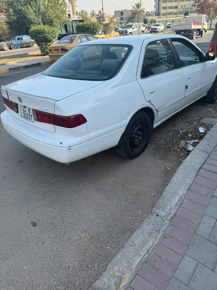 كامري 2000 للبيع عنواني شارع فلسطين بغداد سيارة جاهزه من كلشي السعر 
*********** بسمي رقم سنويه جديده
