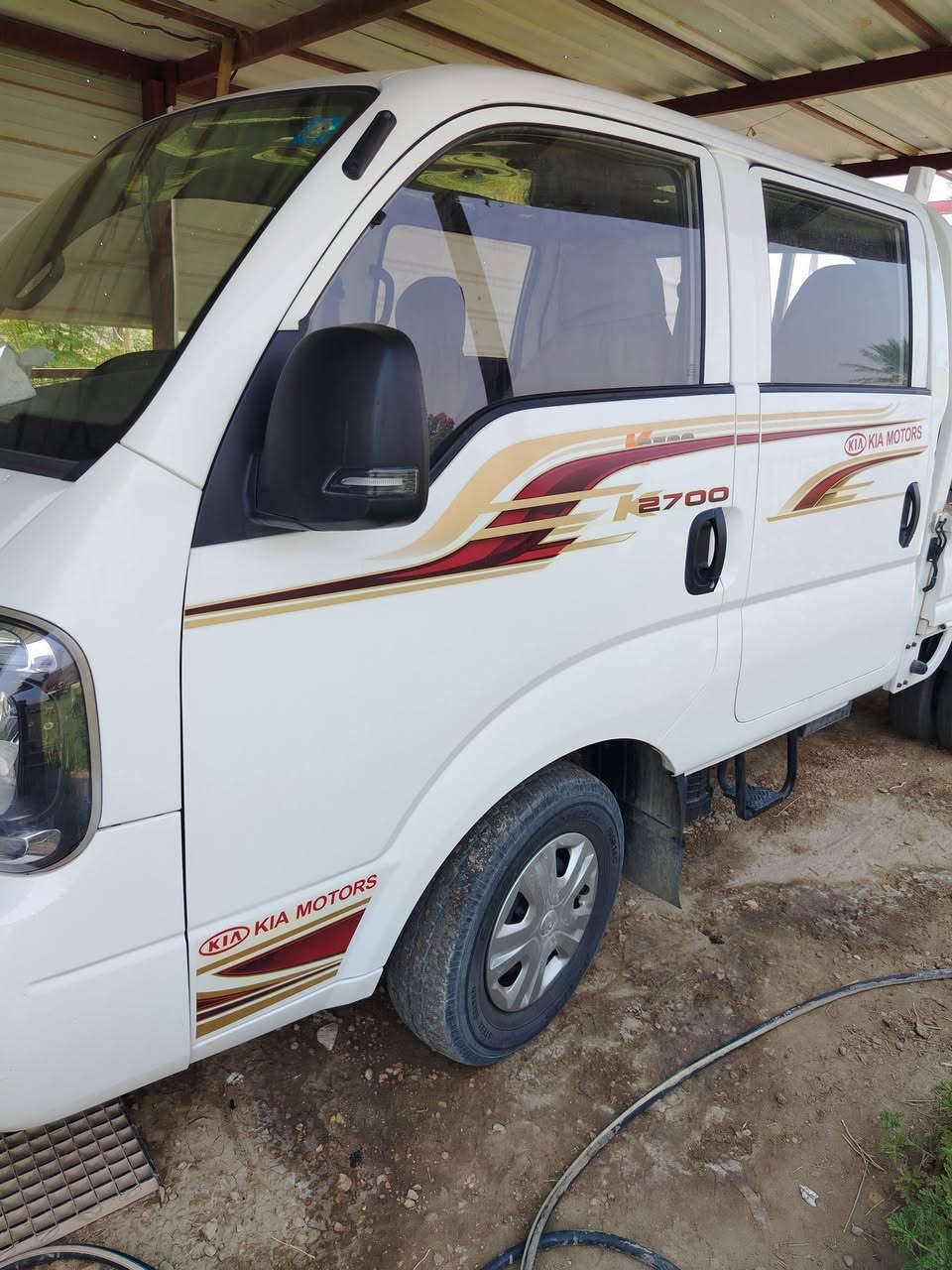 سياره كيا دبل قماره موديل ٢٣ مكفوله كفاله عامه رقم بغداد وبأسمي مكان السياره الحبانيه
الأتصال على الأرقام التالية *********** او ***********
موجود واتساب و ع الماسنجر
