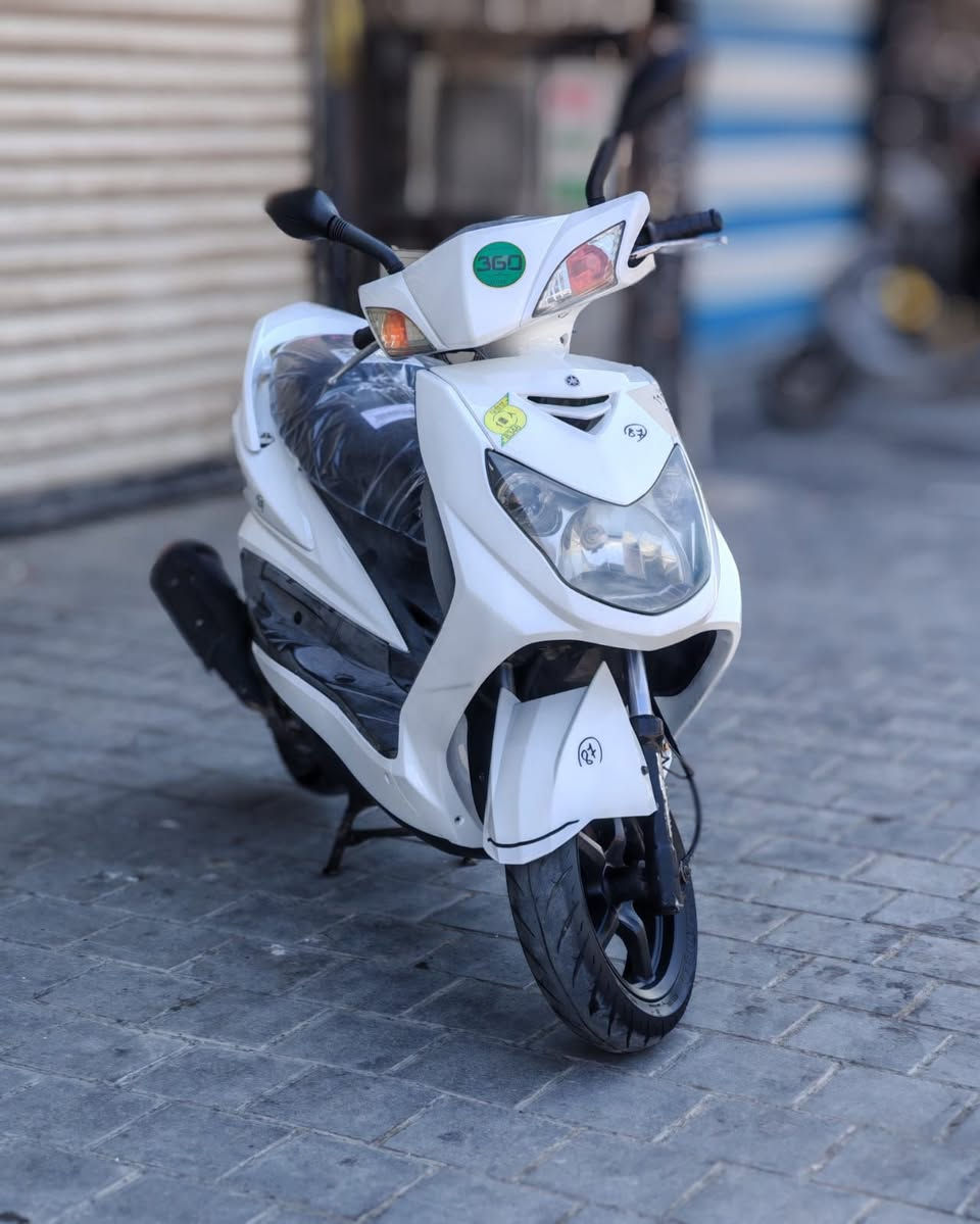 سلام عليكم.... مكلف بلنشر
دراجة سكنس(فحل )  🛵 للبيع
دراجة شلعه معدل كهربائيات كلهه شغاله 
دراجة جديده  بلادية
أي نقص مابيهة
جيب فيتر وتعال افحص
العنوان بغداد مدينه الصدر قرب مطعم ليمونه الاستفسار الاتصال على الرقم 📞 ***********
