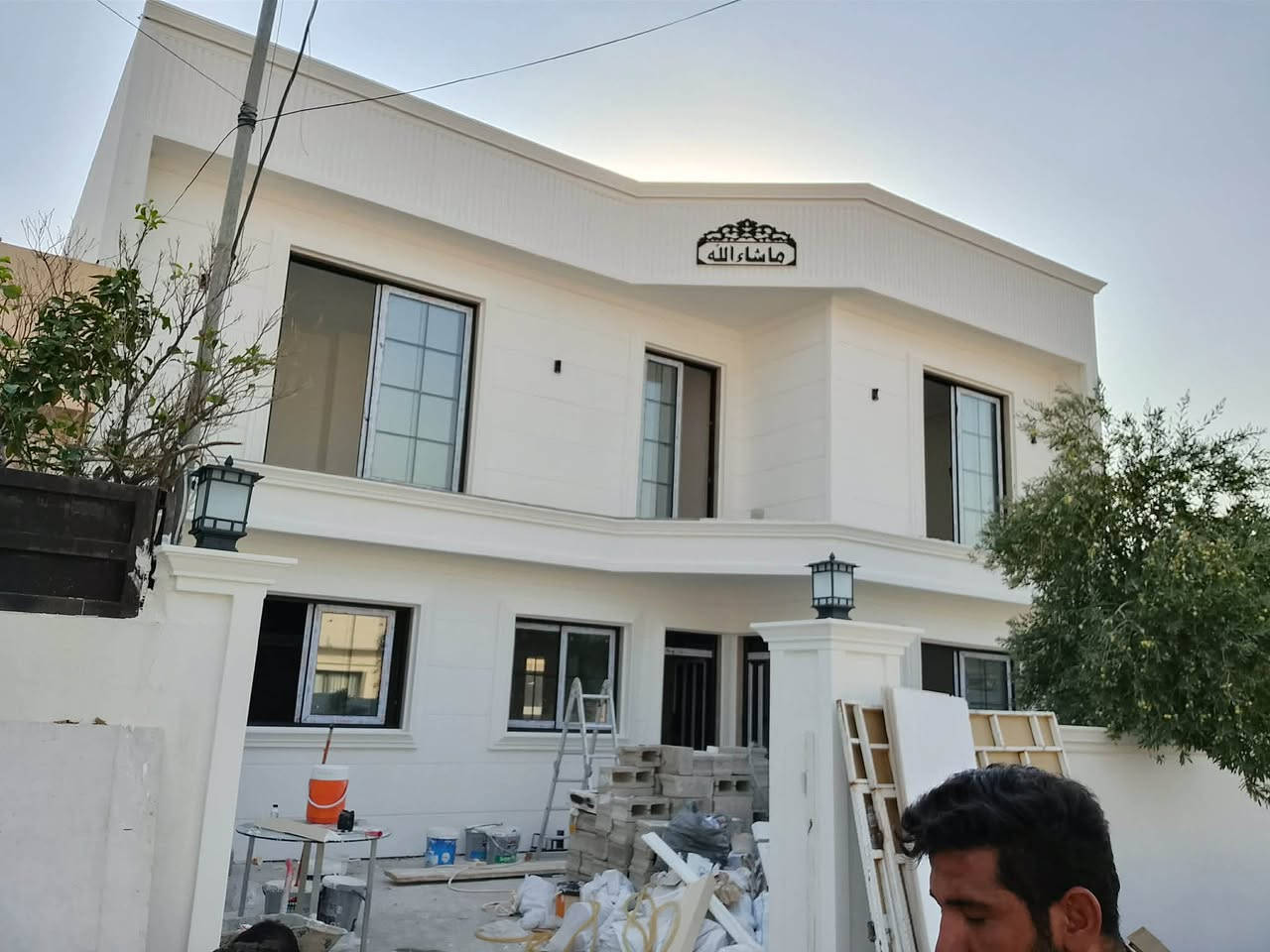 صبغ واجهات بأنواعه داخل خارج تصليح معجون
صبغ فلانكوت اسطح مانع الرطوبه اي شي يخص الصبغ ولتصليحات … بأنسب الاسعار سوق شقلاوه جنة كردستان
عنوان أربيل وشقلاوه متوفر  الاتصال *********** واتساب 📞
