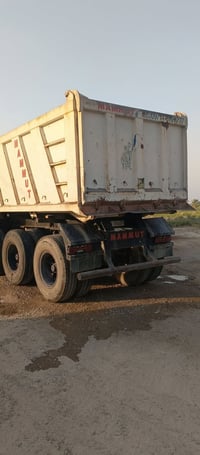 عربانة اماراتي • نضيفة • موديل ٢٠٠٩