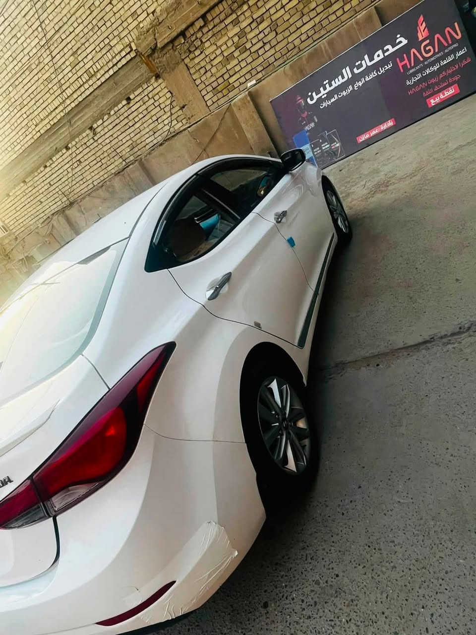 السلام عليكم
النترا خليجية موديل ١٤
محرك بلادي كير بلادي
صدر جديد 
منظومة تبريد جديدة 
فتحة سقف 
اشاير بالمراية 
صاجات داخل
سيارة جاهزة مابيها مصرف 
صبغ ربع البنيد ومكانين بارد
مكاني بغداد شهداء السيدية قرب تقاطع درويش 
السيارة باسمي
السعر ١١٠$
بيها مجال قليل 
***********
