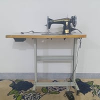 مكينة خياطة • فراشة • استعمال قليل